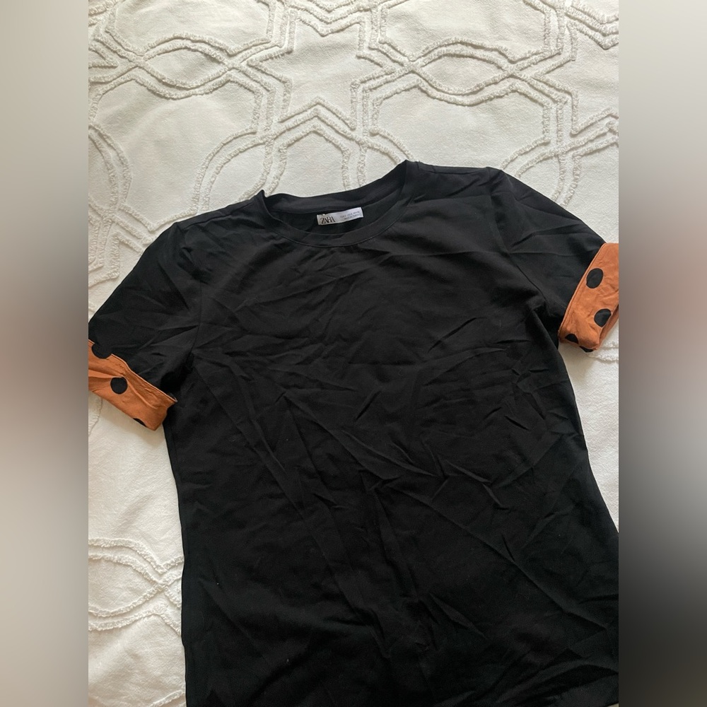 Zara polka dot cuff t-shirt